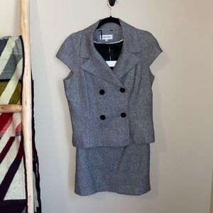 Calvin Clein Gray Linen skirt suit